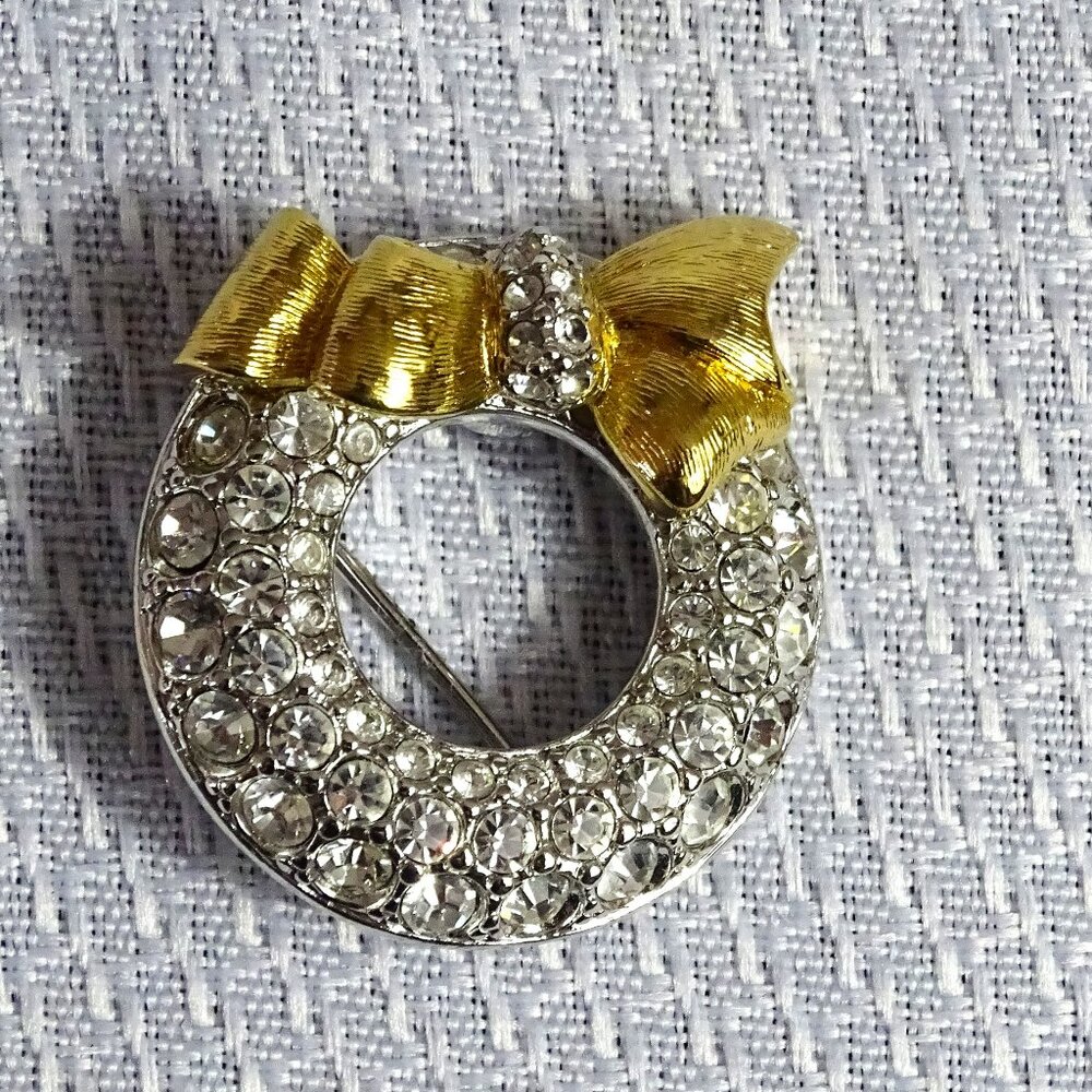 Authentic Signed Swarovski Crystal Christmas Wrea… - image 2